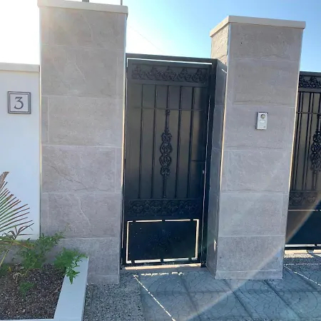公寓 Maison Alriad - Familiar Tranquilo Cerca Del Mar Con Jardin, Porche Y Parking Privado En El Interior De La No Apto Fiestas 莫哈卡尔