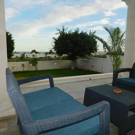 Maison Alriad - Familiar Tranquilo Cerca Del Mar Con Jardin, Porche Y Parking Privado En El Interior De La No Apto Fiestas * 莫哈卡尔